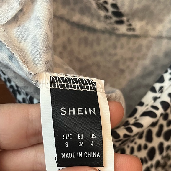 Cute cow print tank top! - Picture 3 of 4